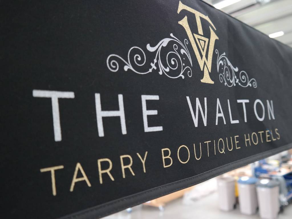 Werbedruck Gastronomieschirm The Walton